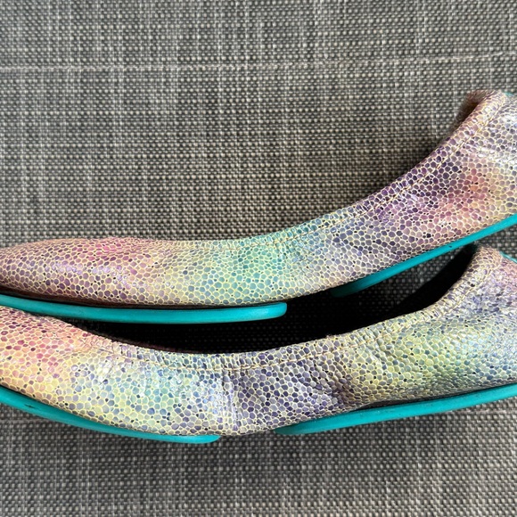 Toscani Tieks! RARE & HTF! - Picture 10 of 14